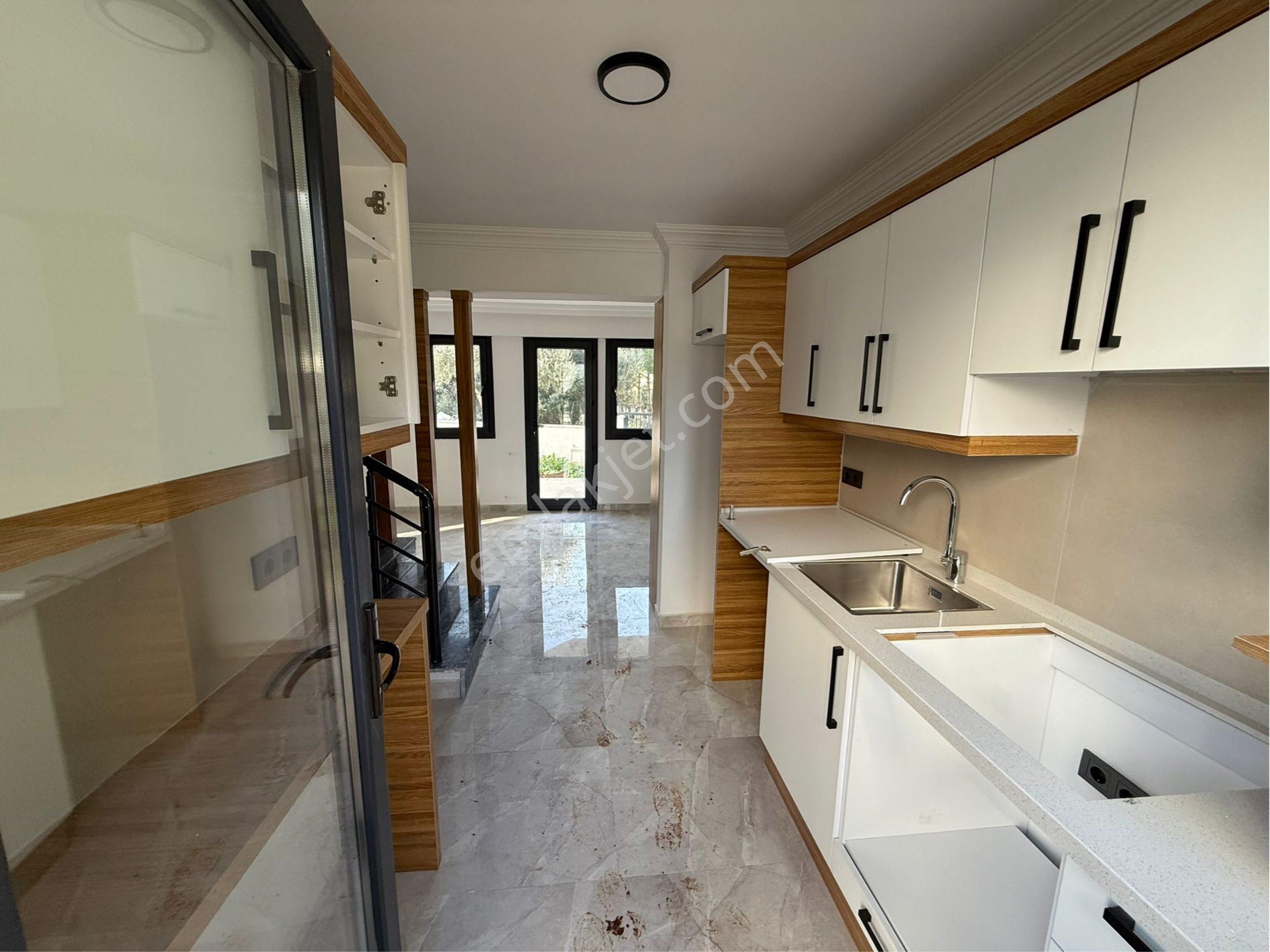 Didim Akbük Te Satılık 2+1 Bitişik Villa - Görsel 18