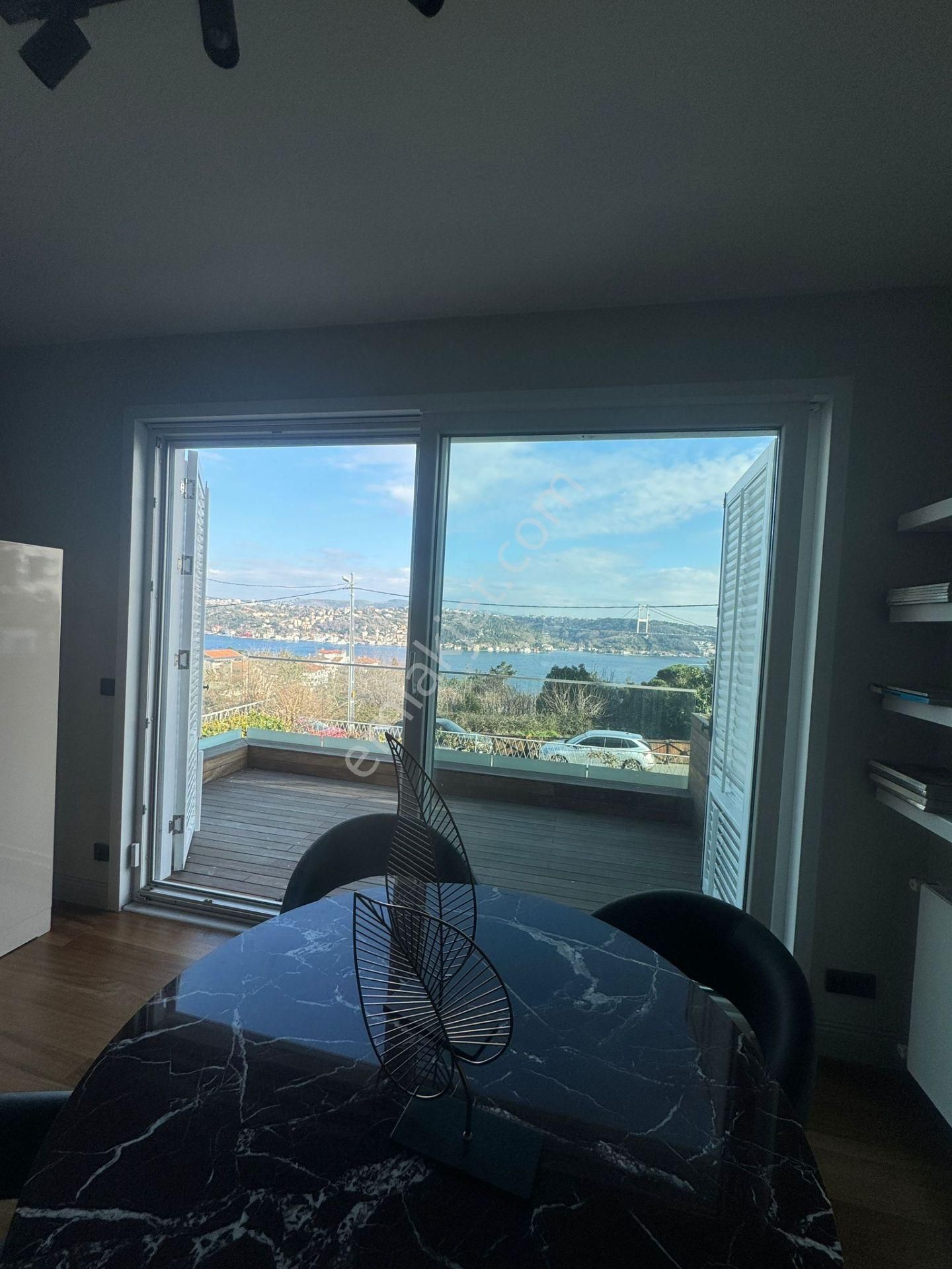 Emirganda Boğaz Manzaralı | Bahçeli | 2+1 Eşyalı Kiralık Daire - Görsel 6
