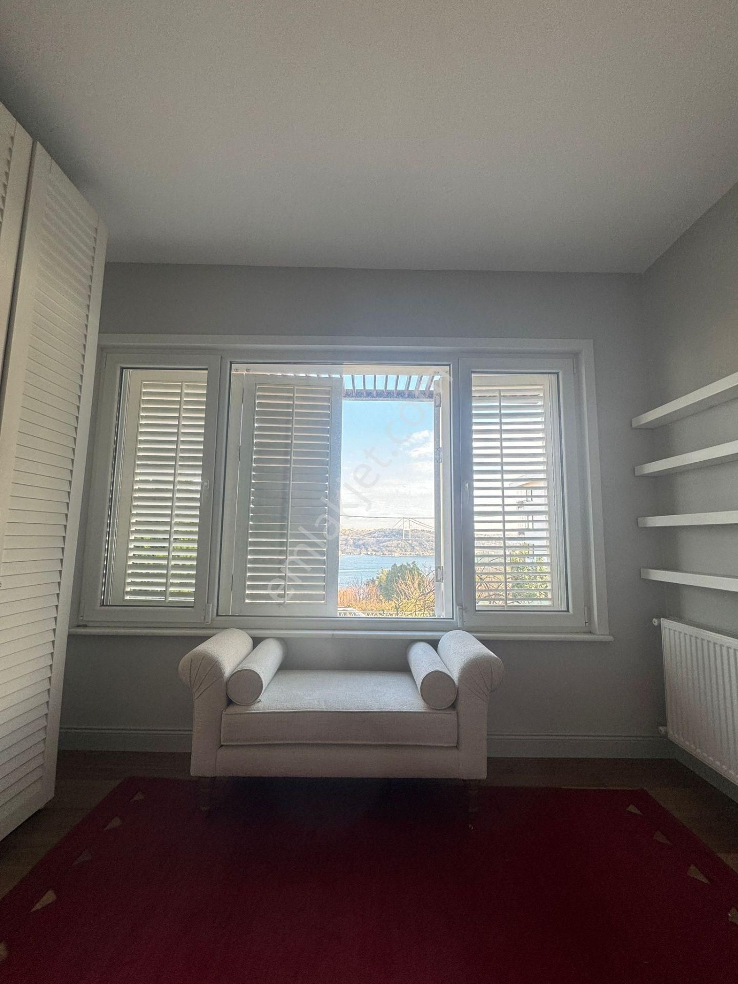 Emirganda Boğaz Manzaralı | Bahçeli | 2+1 Eşyalı Kiralık Daire - Görsel 5