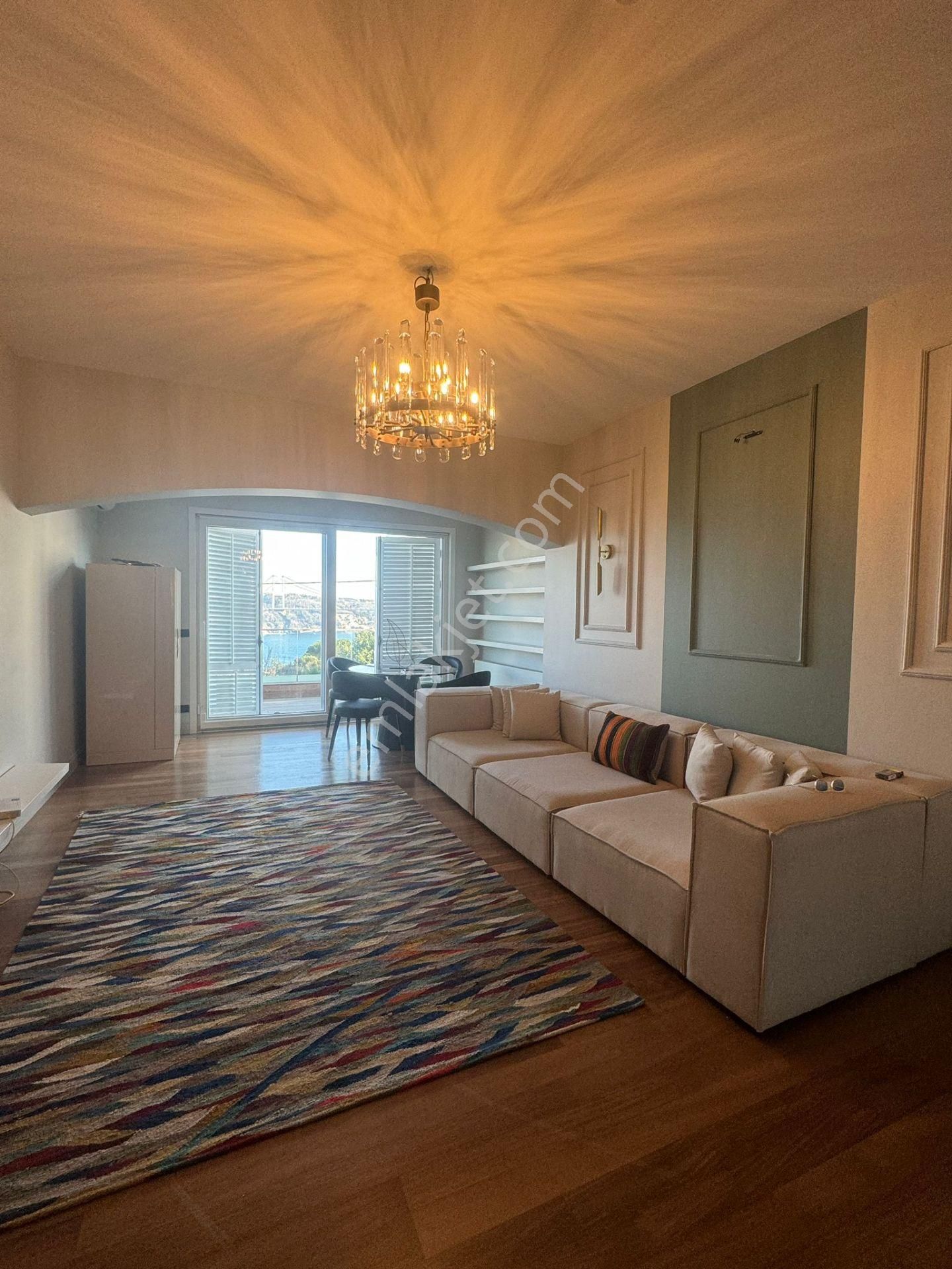 Emirganda Boğaz Manzaralı | Bahçeli | 2+1 Eşyalı Kiralık Daire