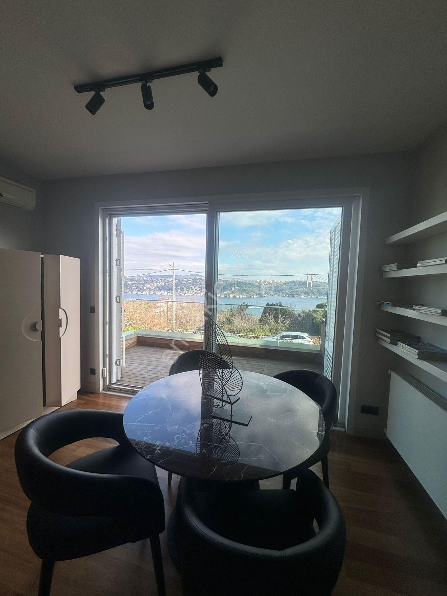 Emirganda Boğaz Manzaralı | Bahçeli | 2+1 Eşyalı Kiralık Daire - Görsel 14