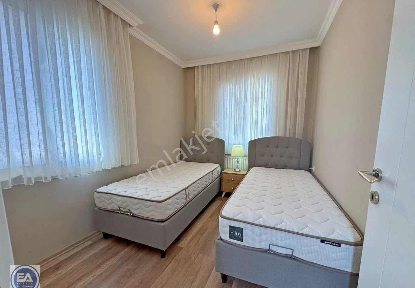 Kuşadası'nda Köşe Konum Tek Müstakil Satılık Villa - Görsel 9