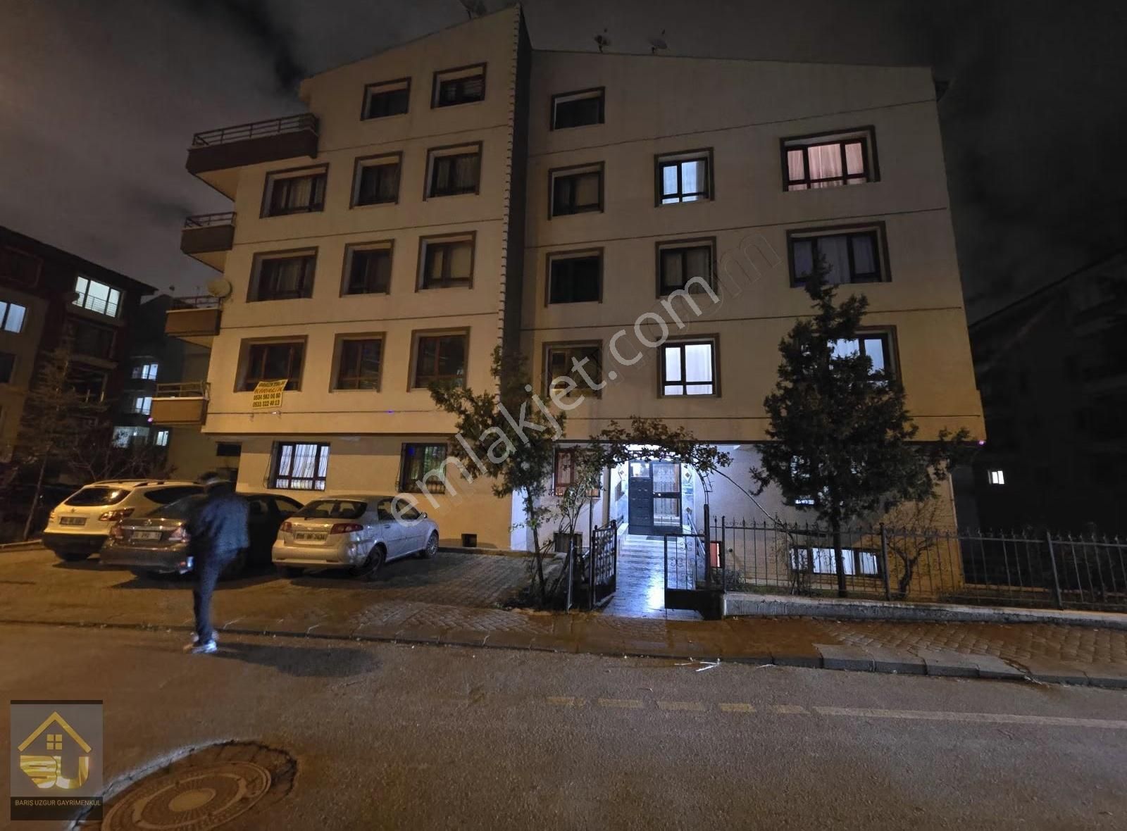 Aşıkpaşa Mahallesinde Cadde Yakını 3+1 Satılık Daire