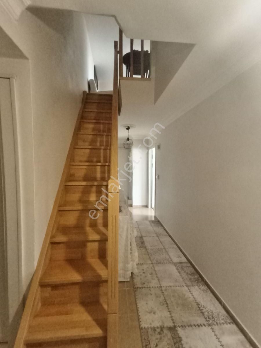 Çekmeköy Hamidiye Mh. De 5+1 Çatı Dubleks 180m2 Kat Mülkiyetli - Görsel 26