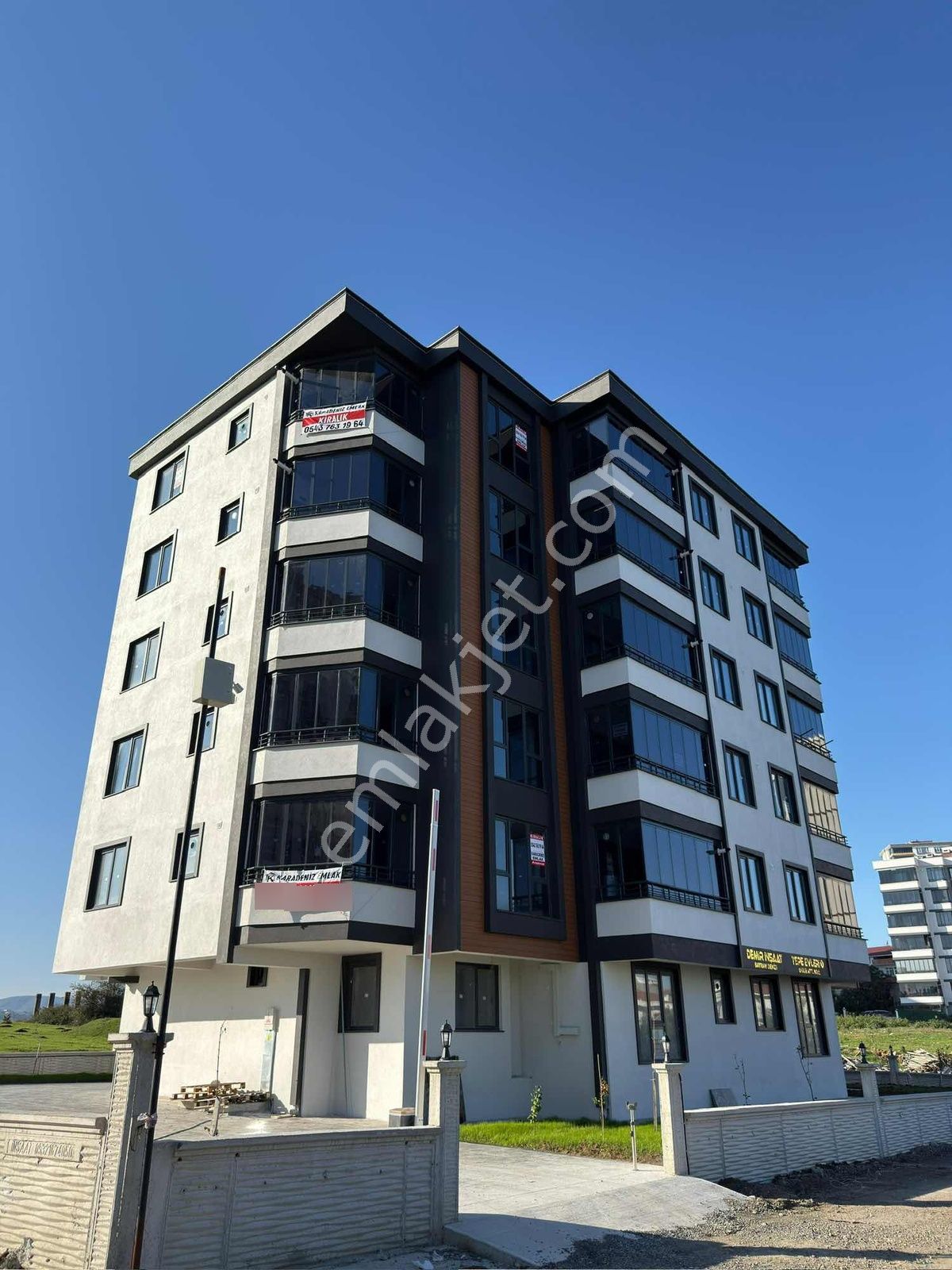 Karadeniz Emlak'tan Atakum Da Deniz Manzaralı Lüks 2+1 Satılık