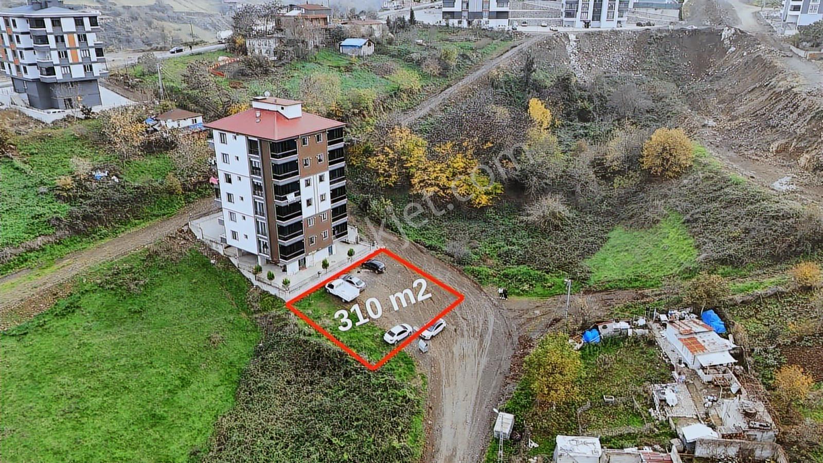 Karadeniz Emlak'tan Hasköy De 310 Metre Köşebaşı Satılık Arsa