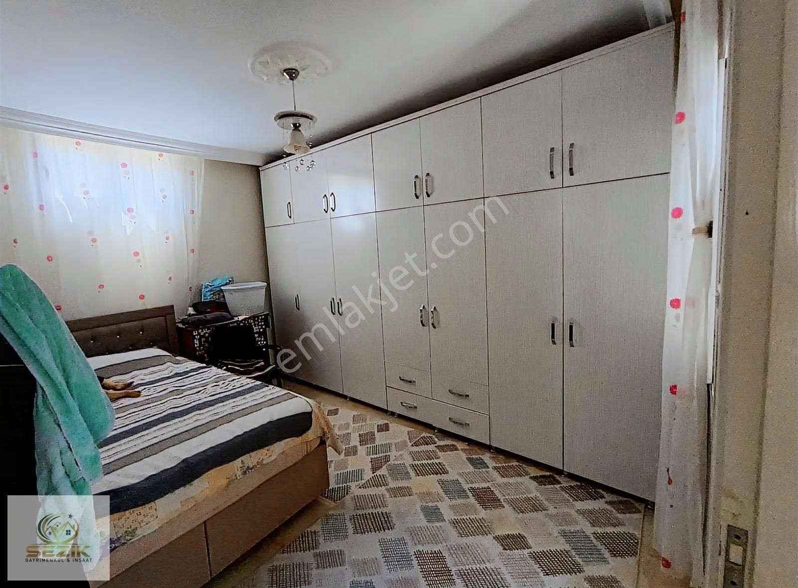 Meydan Caddesi Üzeri Köşe Başı 2/adet İş Yeri 2/adet Daire - Görsel 16