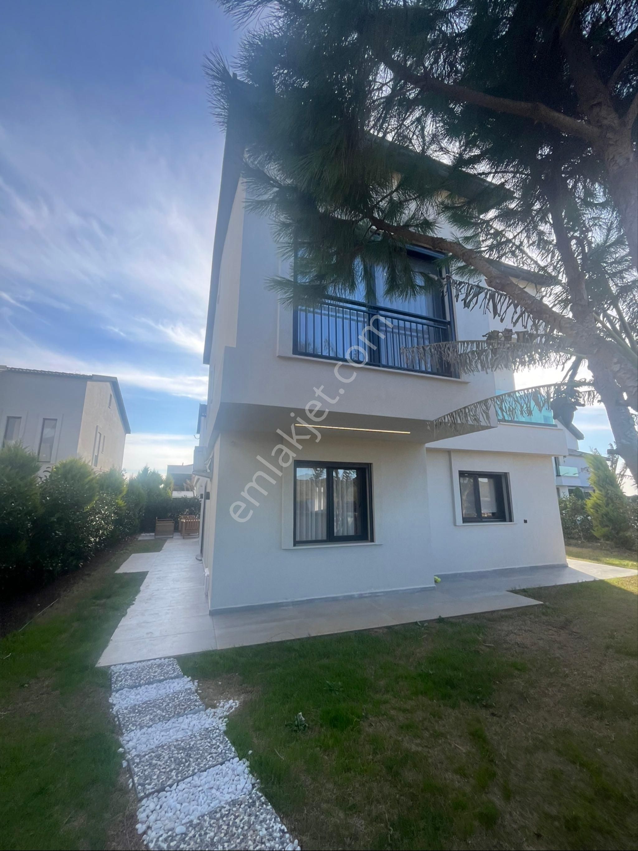 Didim Efeler De Satılık 5+1 Müstakil Villa - Görsel 2