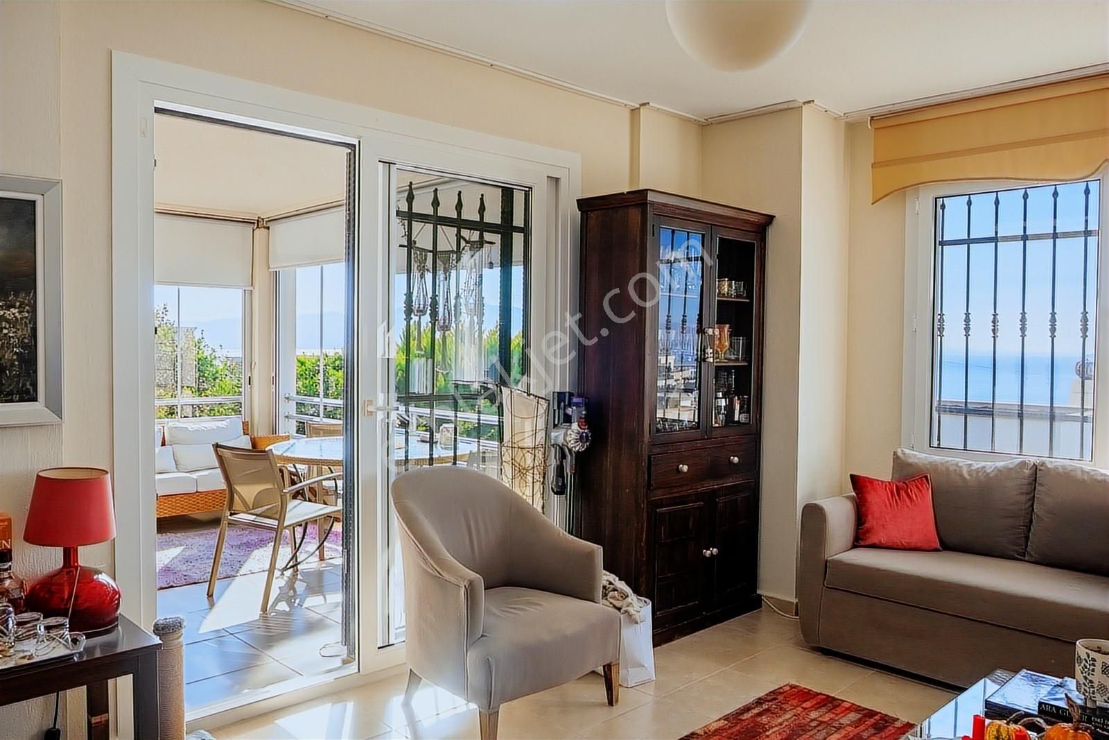 Turgutreis'te Deniz Ve Şehir Manzaralı Bahçeli Dubleks - Görsel 4