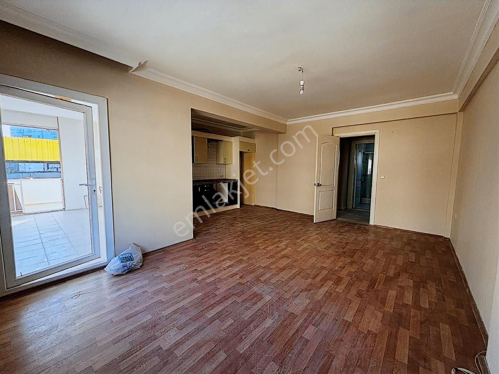 1+1 Fiyatında Yüksek Kira Getirili 2+1daire - Görsel 4