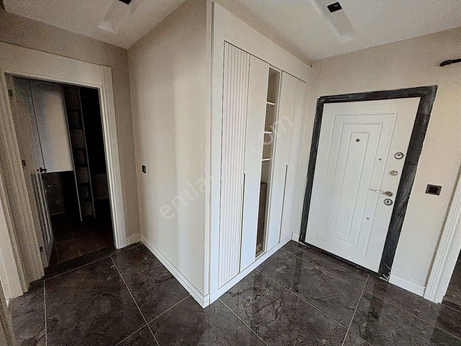 New Life'den Doğum Hastanesi Yanı Kiralık 2.5+1 Manzaralı Daire - Görsel 11