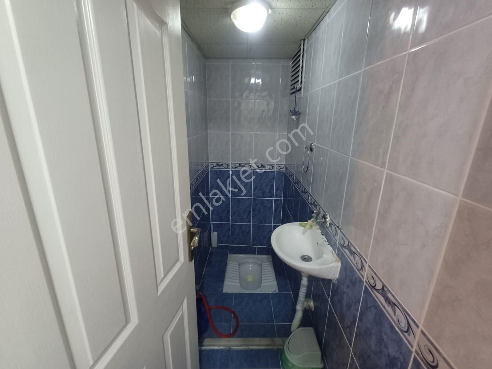 Rasathane Mahallesindw İci Temiz Satılık Daire - Görsel 13