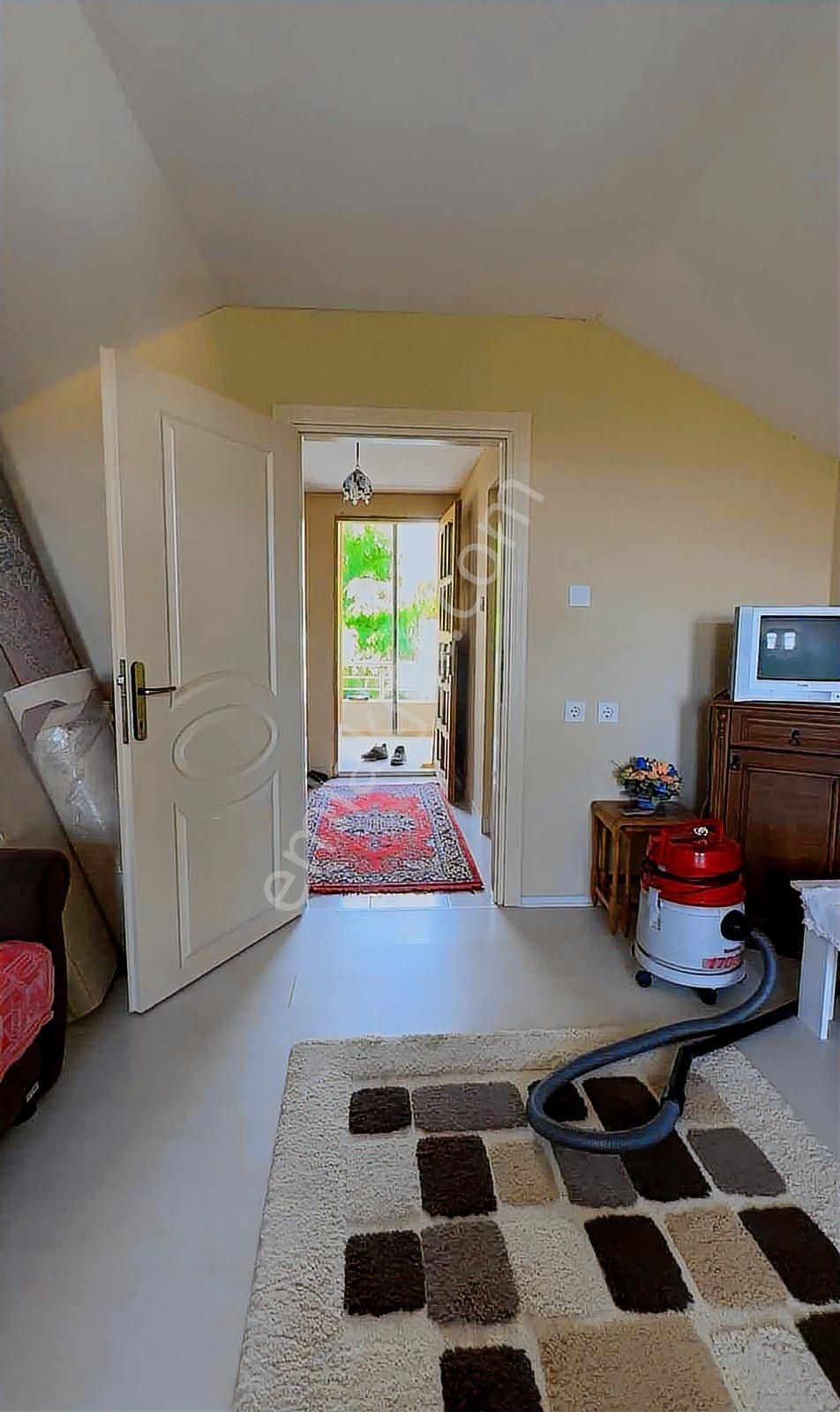 Atakum Çatalçam'da Fındık Bahçesi Ve Müstakil Ev - Görsel 25