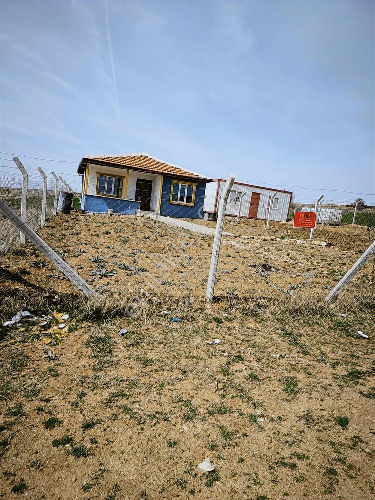 Ankara Keçiören Bağlum Da Satılık 1+1 Ev 215 M2 Tapulu Arsa - Görsel 2