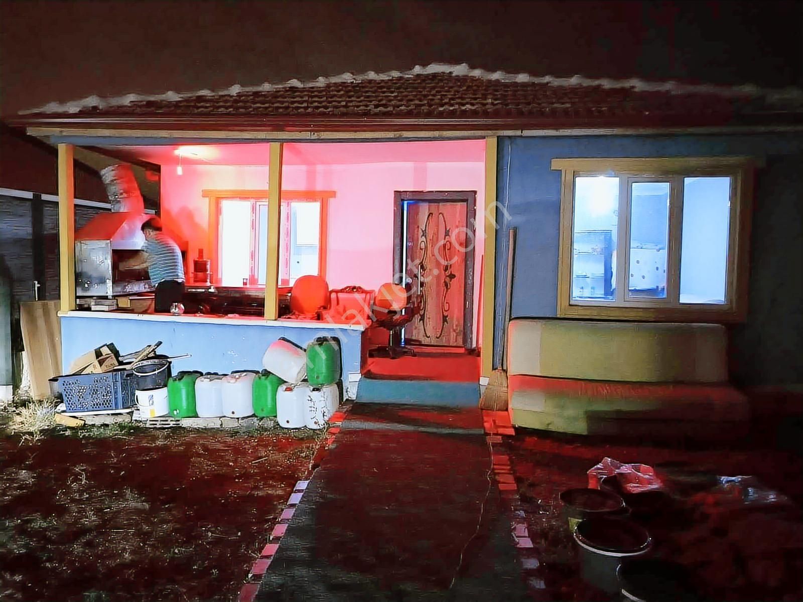 Ankara Keçiören Bağlum Da Satılık 1+1 Ev 215 M2 Tapulu Arsa - Görsel 9