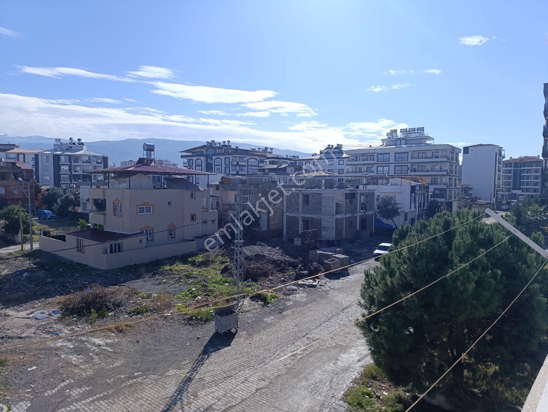 Salı Pazarı Yolu, Yalçın Market'in Arkası Merkezii Lokasyon. Arsa Payı Yüksek.4+1 - Görsel 15