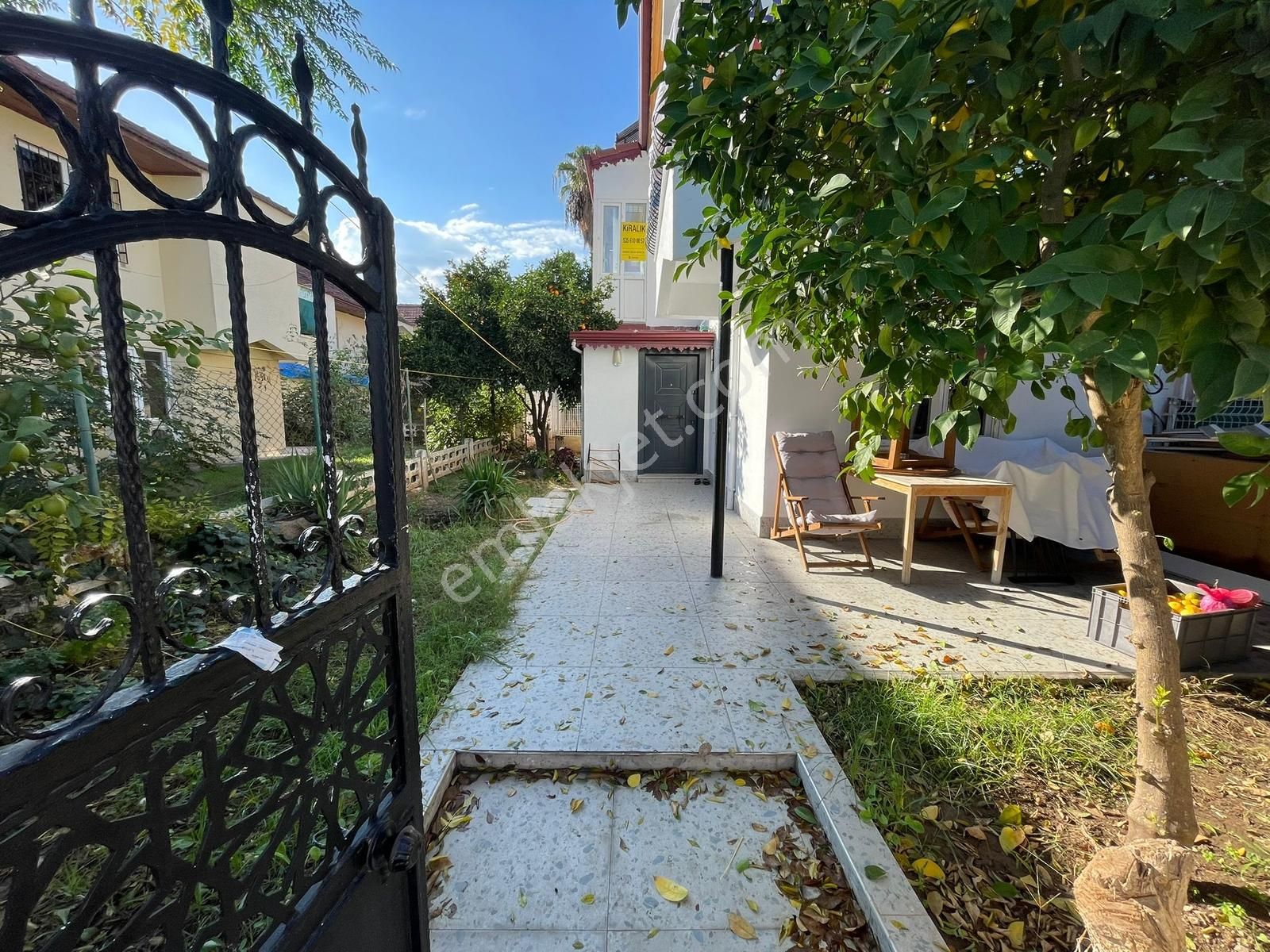 Yılın Son Fırsatı Kemer'de Denize 200m Satılık Villa