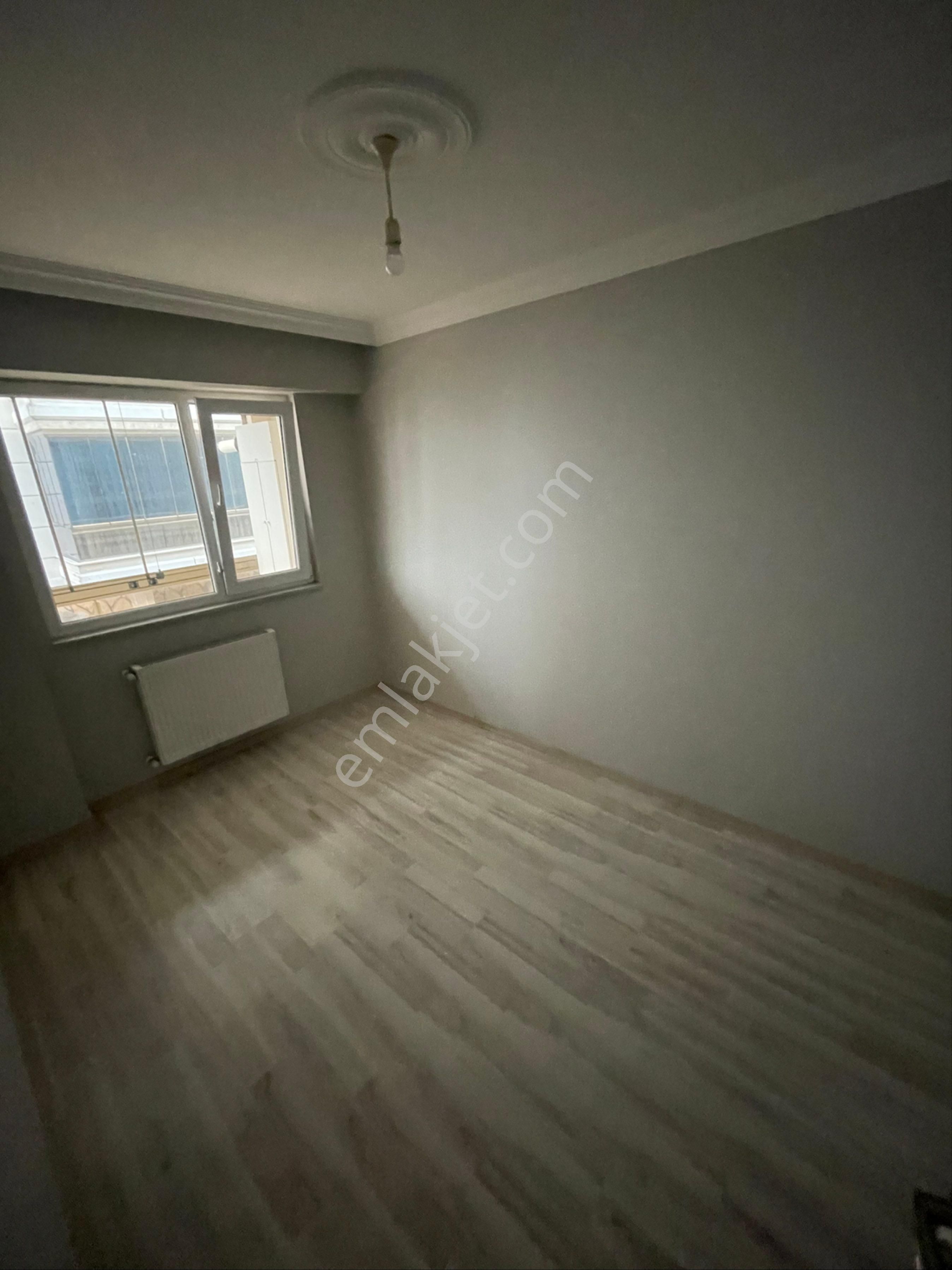 Emlakçe G Y M’den Hanlı Mahallesinde Kiralık 2+1 Daire - Görsel 4