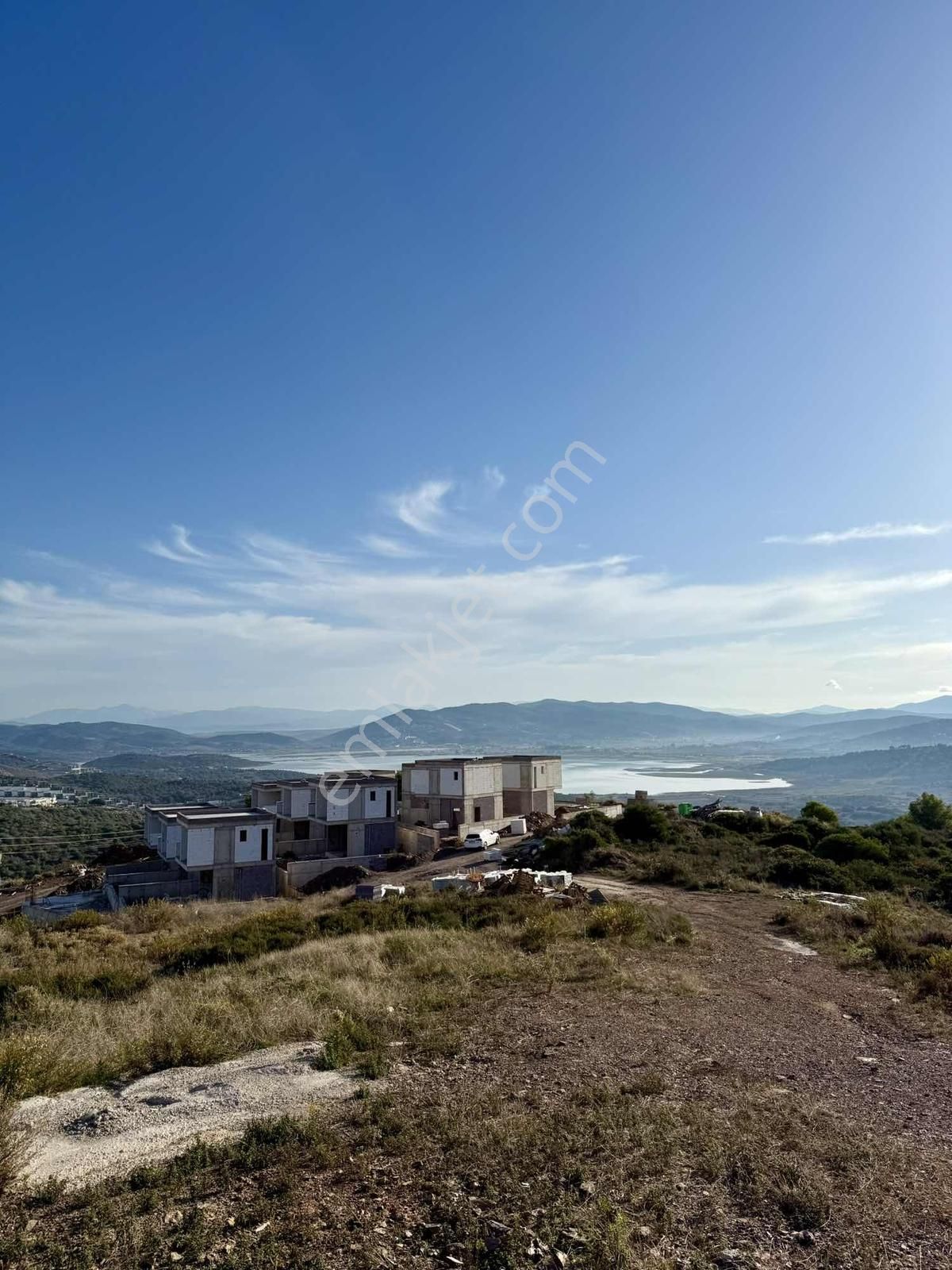 Bodrum Milas Arası Boğaziçi Deniz Göl Manzara Villa İmarlı Arsa - Görsel 11