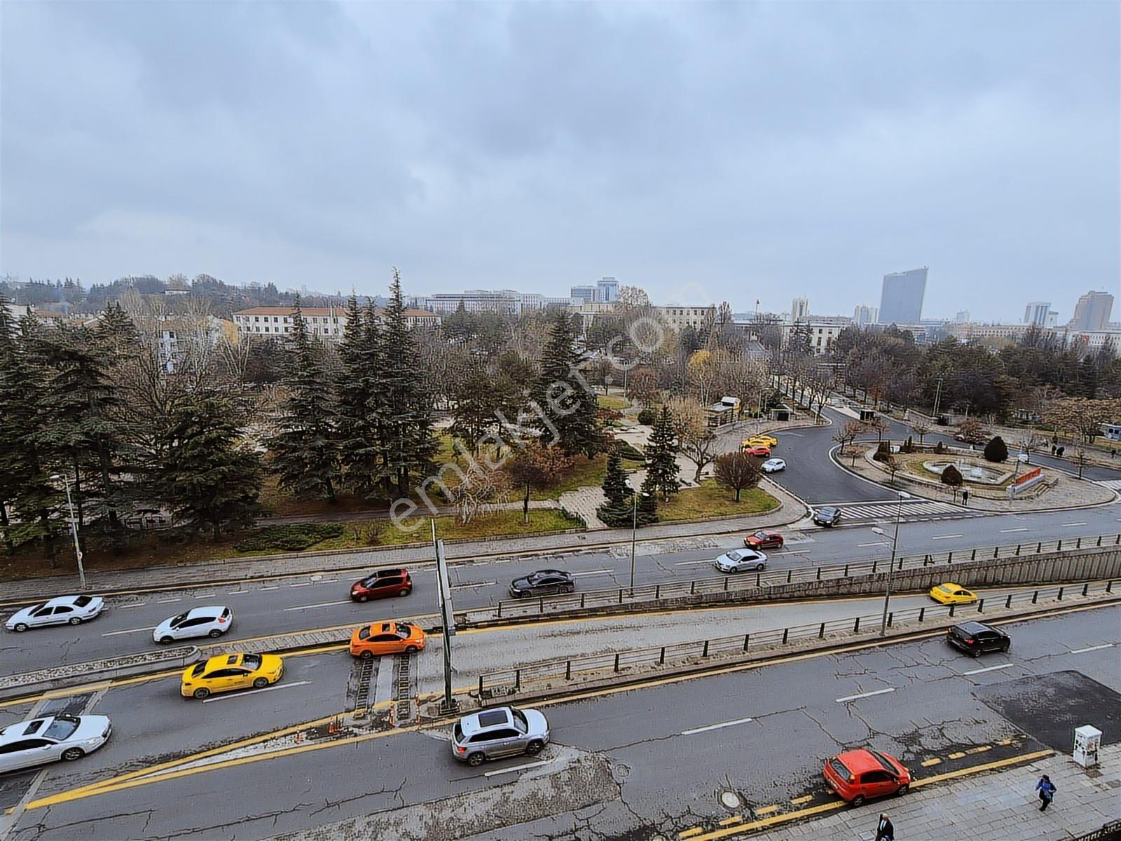 Ank Çank Atatürk Bulvarına Cepheli 3+1 Full Yapılı Kiralık Ofis - Görsel 14