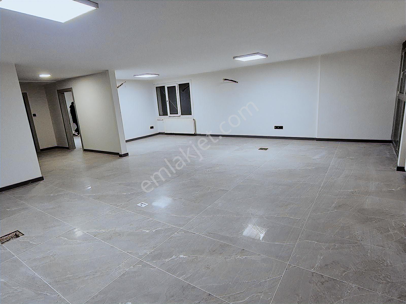 Ank Çank Atatürk Bulvarına Cepheli 3+1 Full Yapılı Kiralık Ofis - Görsel 15