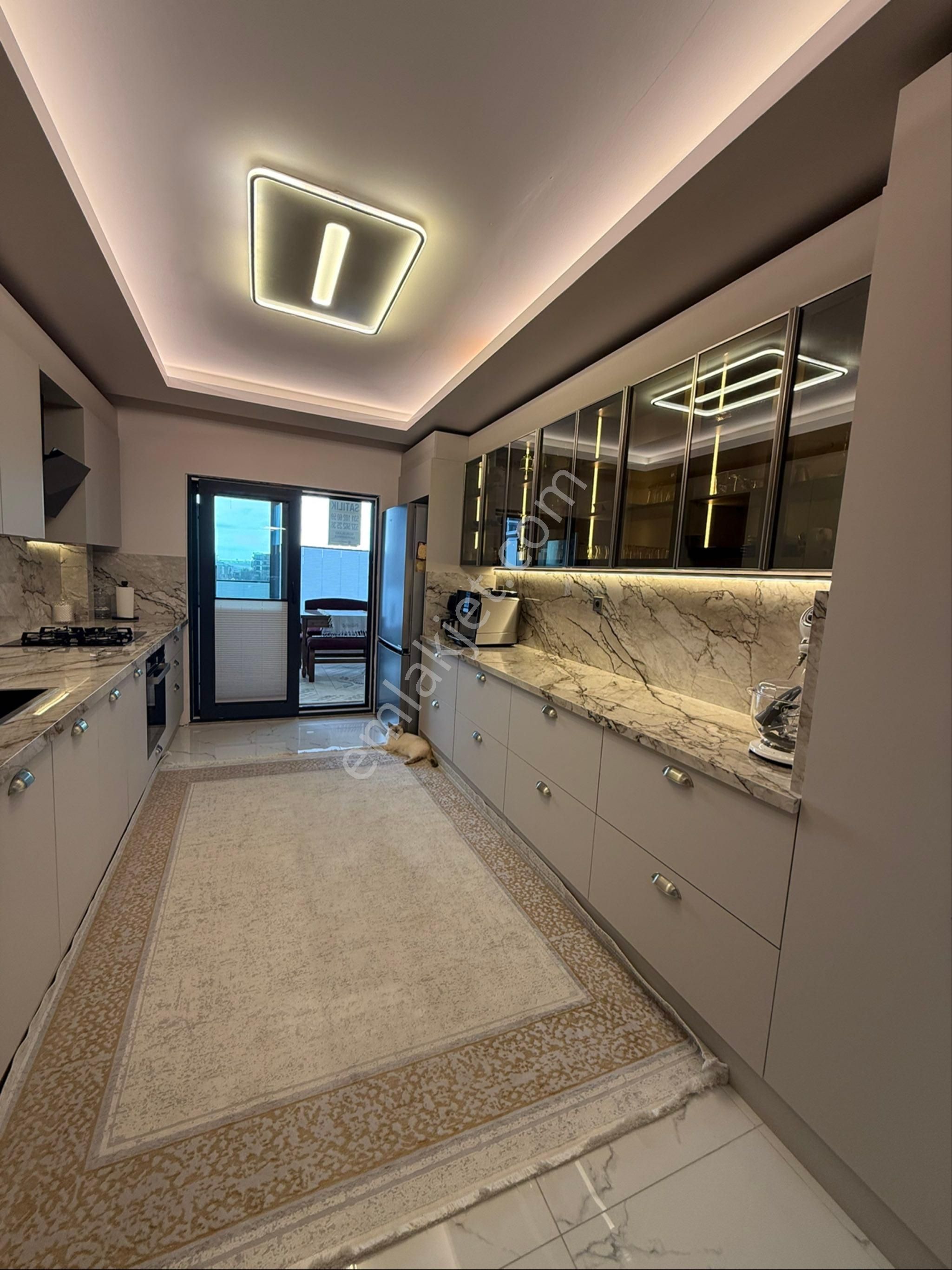 Çerkezköy Cumhuriyet Tepe Mevkii 4+1 Ultra Lüks Havuz Cephe - Görsel 12