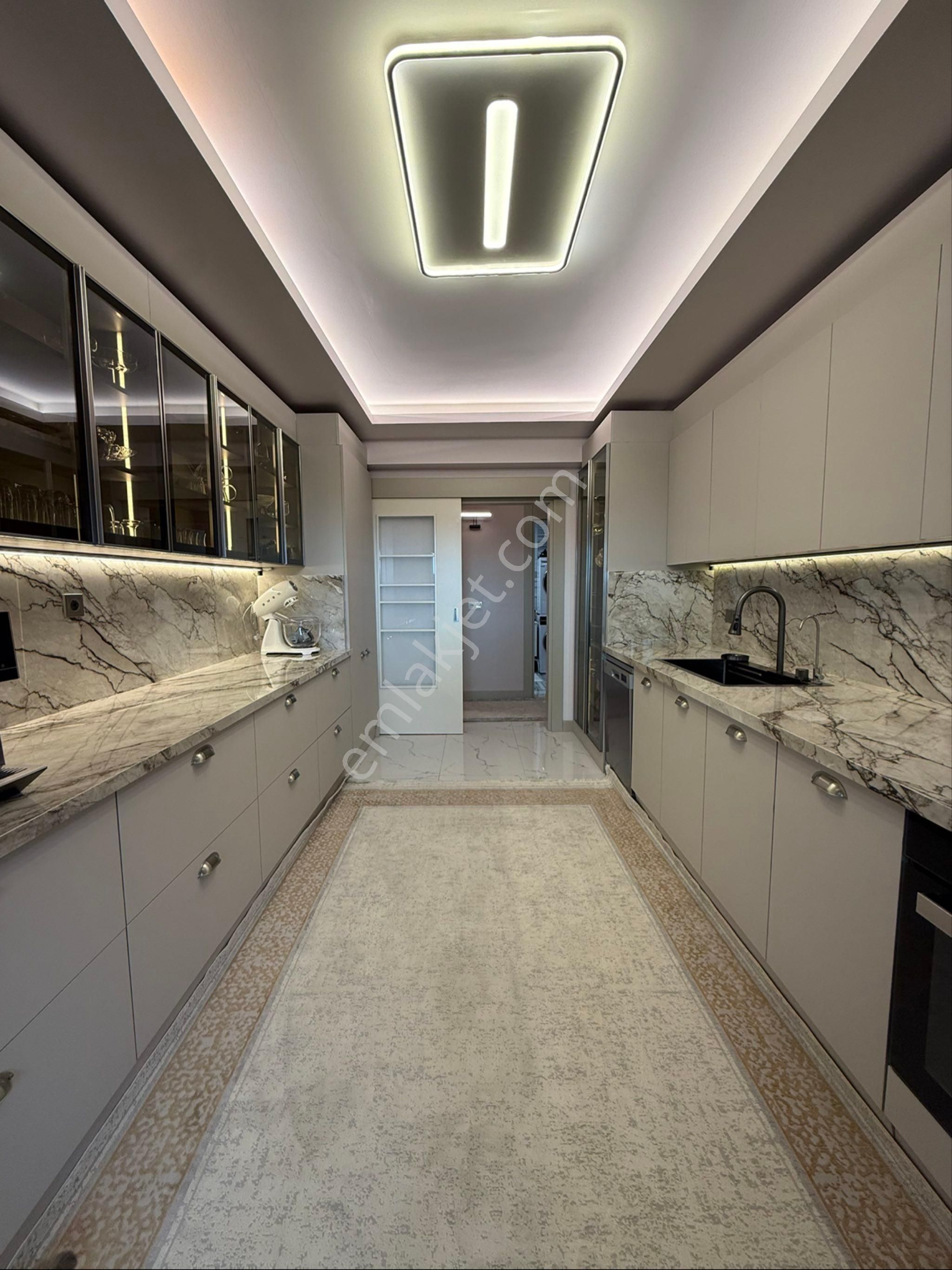 Çerkezköy Cumhuriyet Tepe Mevkii 4+1 Ultra Lüks Havuz Cephe - Görsel 16