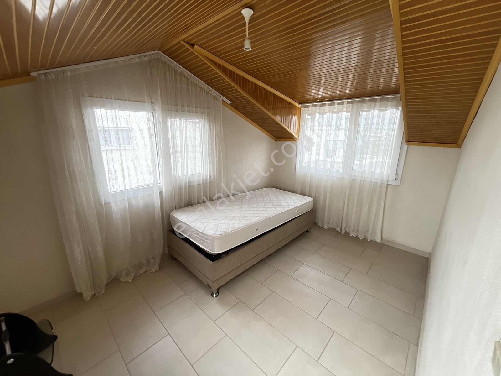 Borsem'den Salihleraltı'nda Denize 400m 5+1 Tripleks Villa - Görsel 28