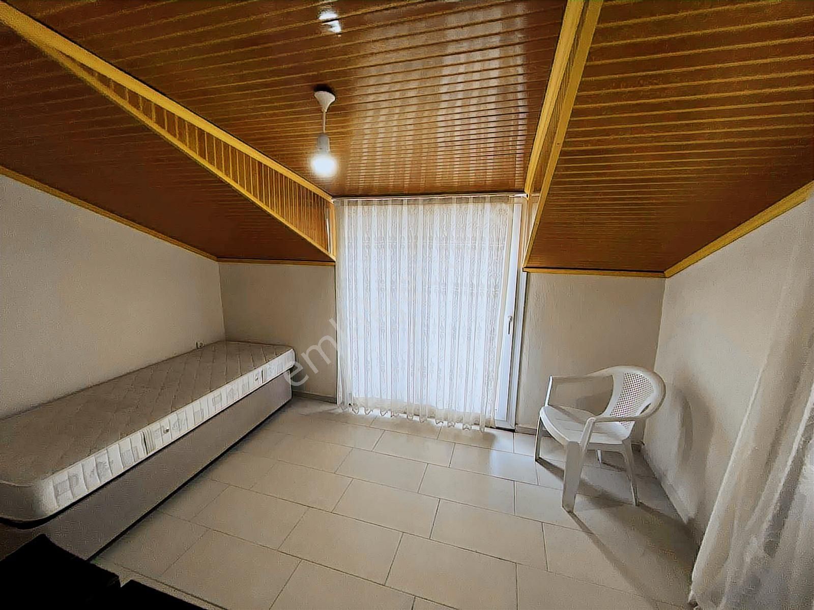 Borsem'den Salihleraltı'nda Denize 400m 5+1 Tripleks Villa - Görsel 11