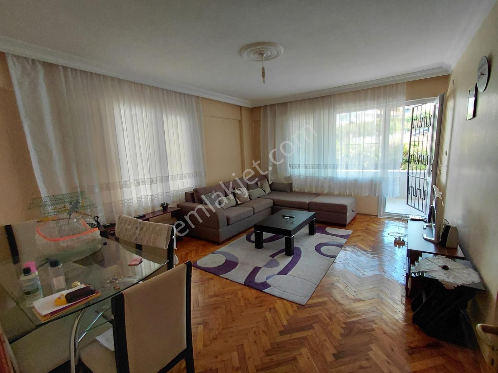 Yalova Çınarcık Harmanlarda Mah Site İcinde 2+1 Denize Ve İdoya Ya 200metre Mesafede Satıli - Görsel 5