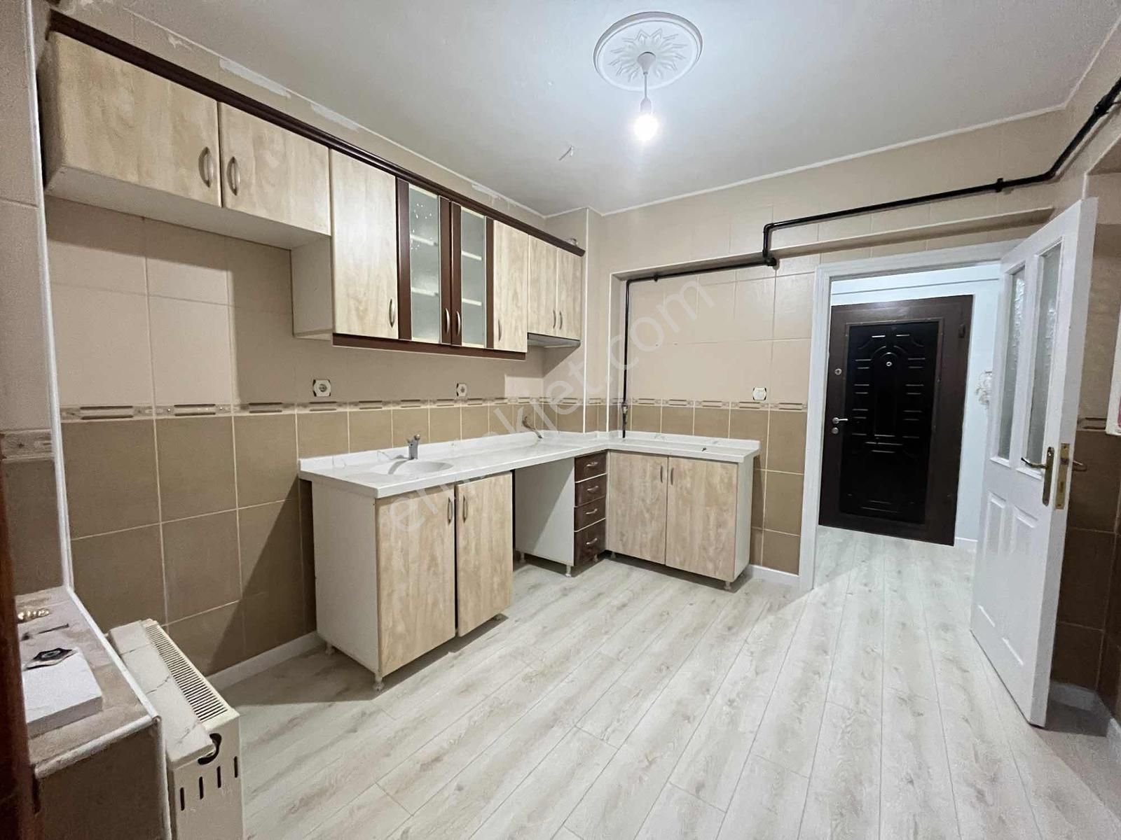 3+1 110 M2 Ful+ful Yapılı 3.balkon 3.cepheli Güney Cephe Daire.. - Görsel 2