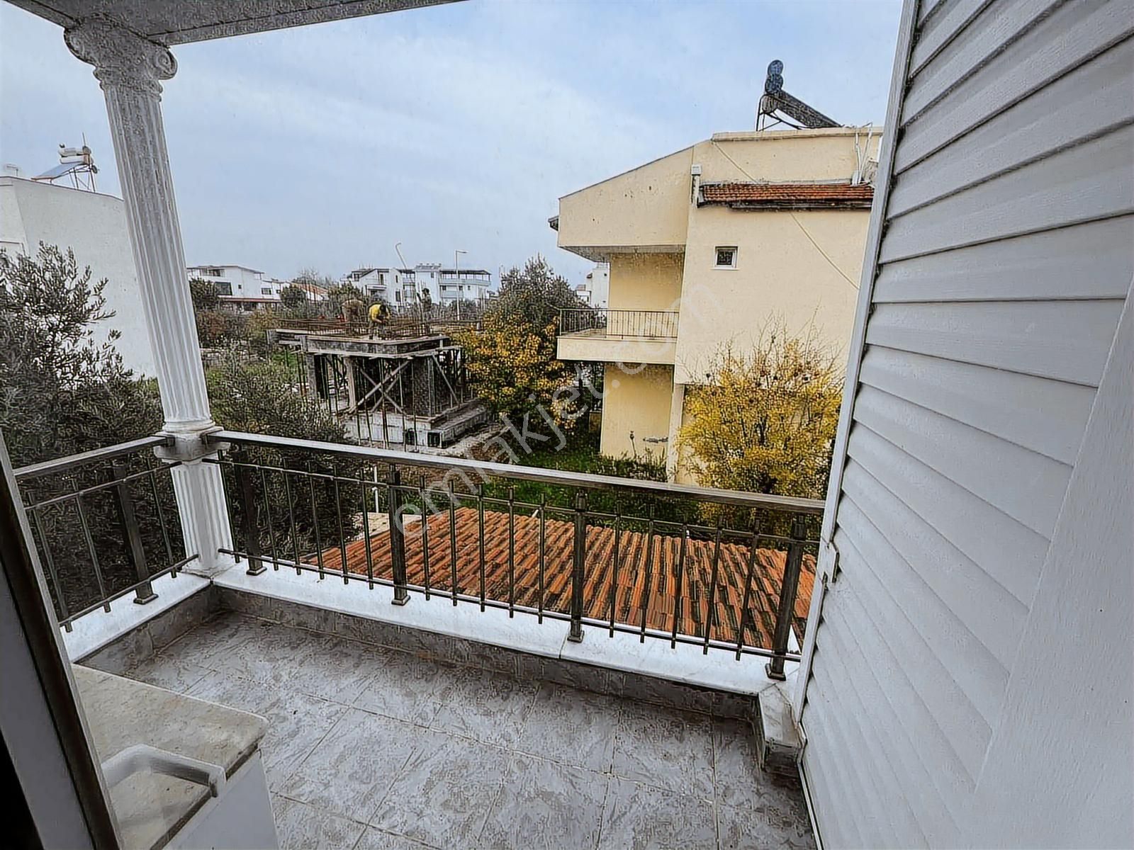 Borsem'den Salihleraltı'nda Denize 350m Satılık Müstakil Villa - Görsel 26