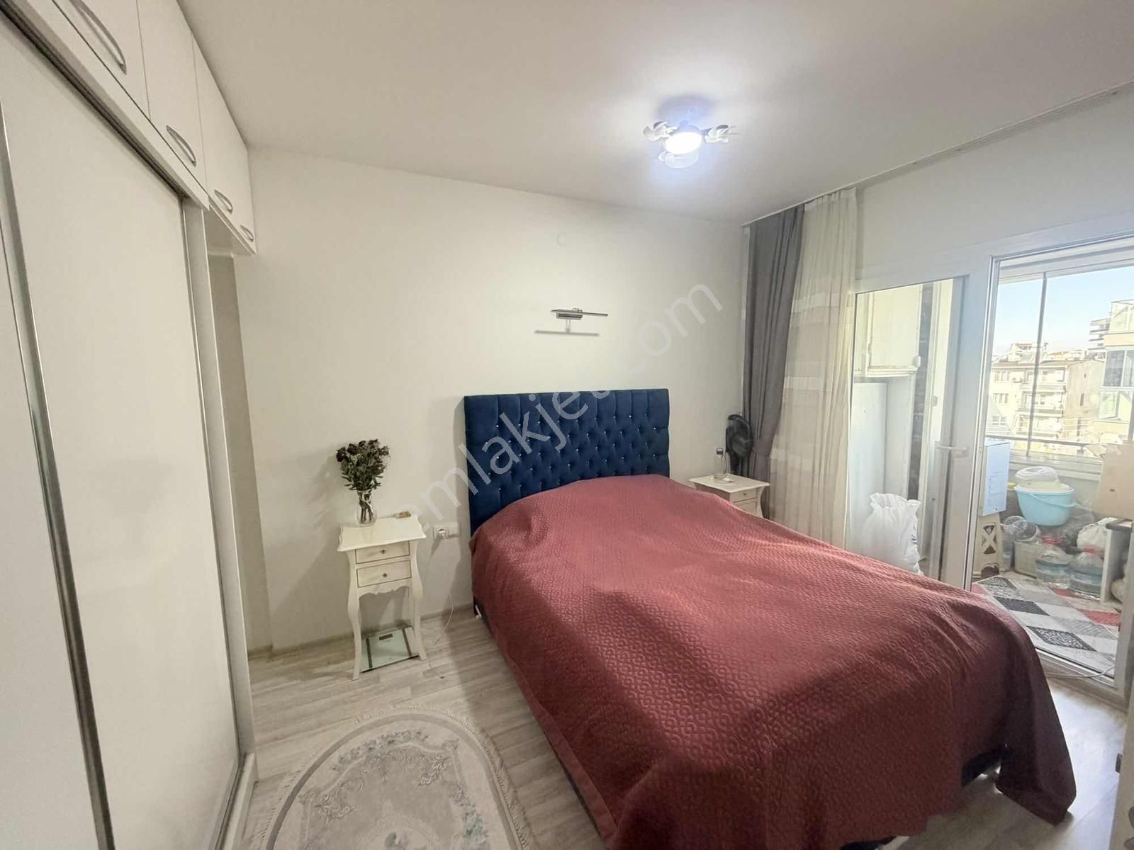 Site İçi 8 Yıllık Asansörlü Otoparklı 2+1 110 M2 Arakat Daire - Görsel 3