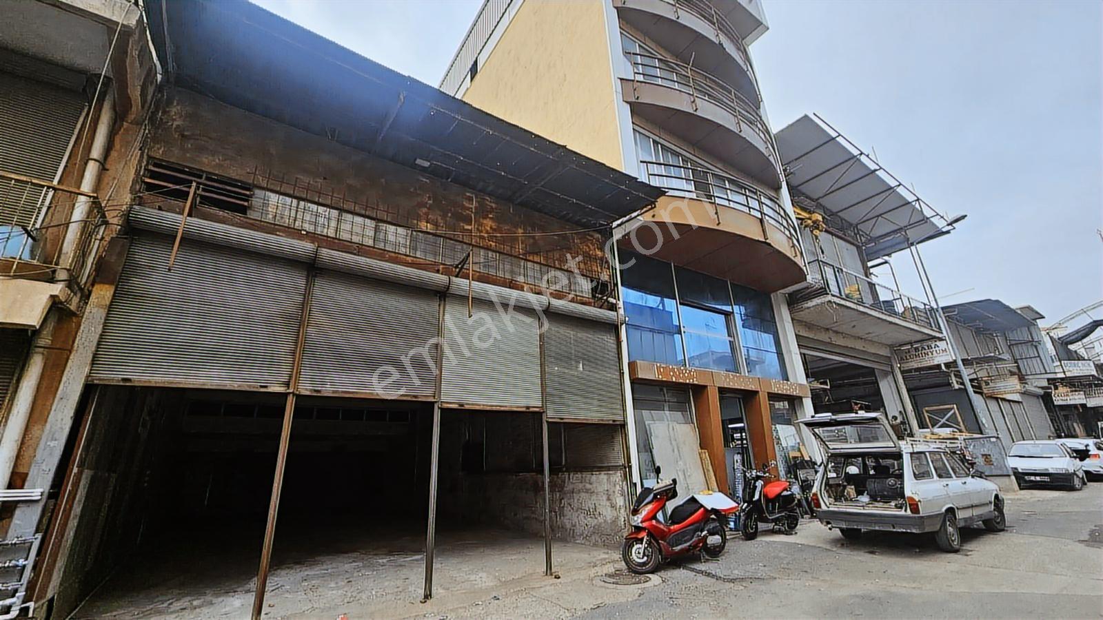 Balo Gayrimenkul'den Eski Sanayi De 200m2 Asma Katlı Dükkan