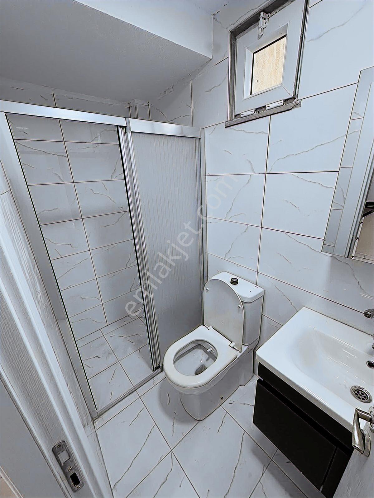 Hürriyetcemilbengücaddesinde Metro Dibinde32binkiracısatılık1+1 - Görsel 8