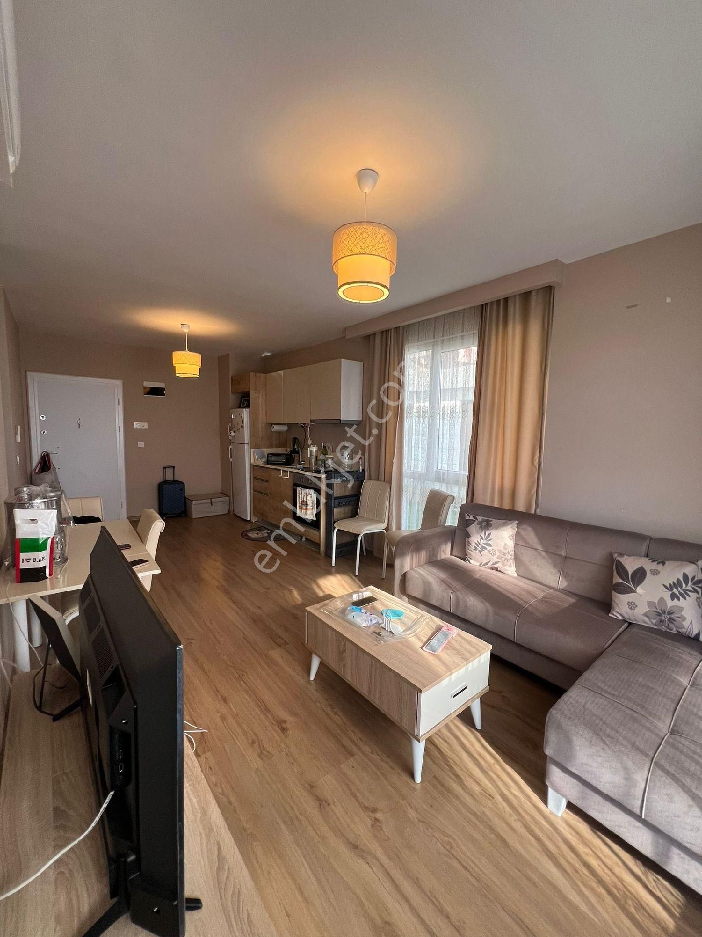 Yeni Binada Site İçinde Ebeveyn Banyolu 2+1 Full Eşyalı 2+1 Satılık Daire - Görsel 4