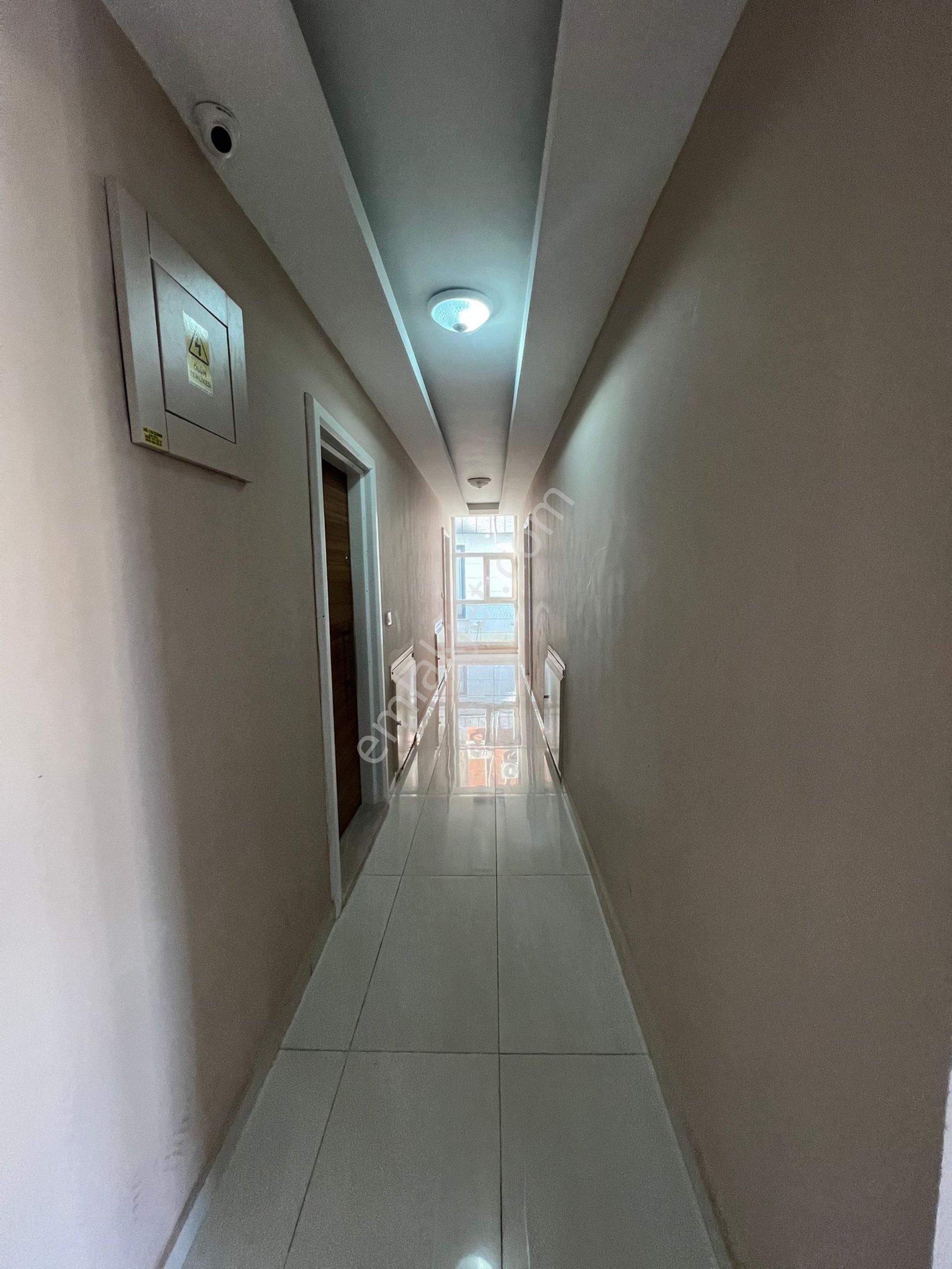 Yeni Binada Site İçinde Ebeveyn Banyolu 2+1 Full Eşyalı 2+1 Satılık Daire - Görsel 9