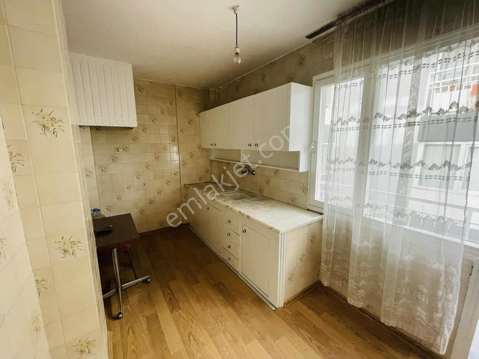 Şehit Nihat Bey Leb-i Derya Manzaralı 3+1 130 M2 Arakat - Görsel 16