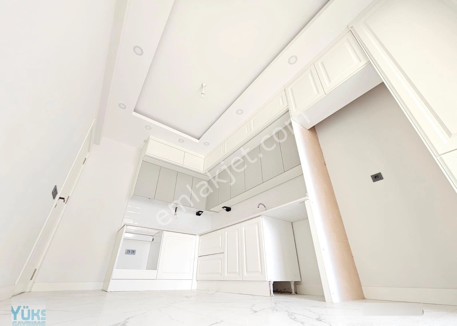Denizli Gültepe De 4 Katlı Bağımsız Girişli Fırsat Satılık Bina - Görsel 33