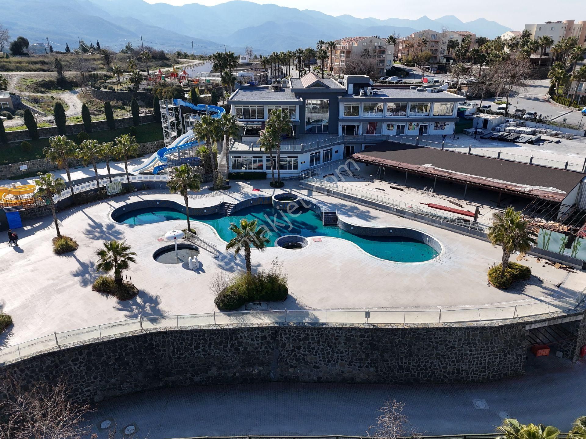 Golf Resort'te Deniz Manzaralı Full Eşyalı Sitenin En Güzel Konumunda 2+1 - Görsel 12