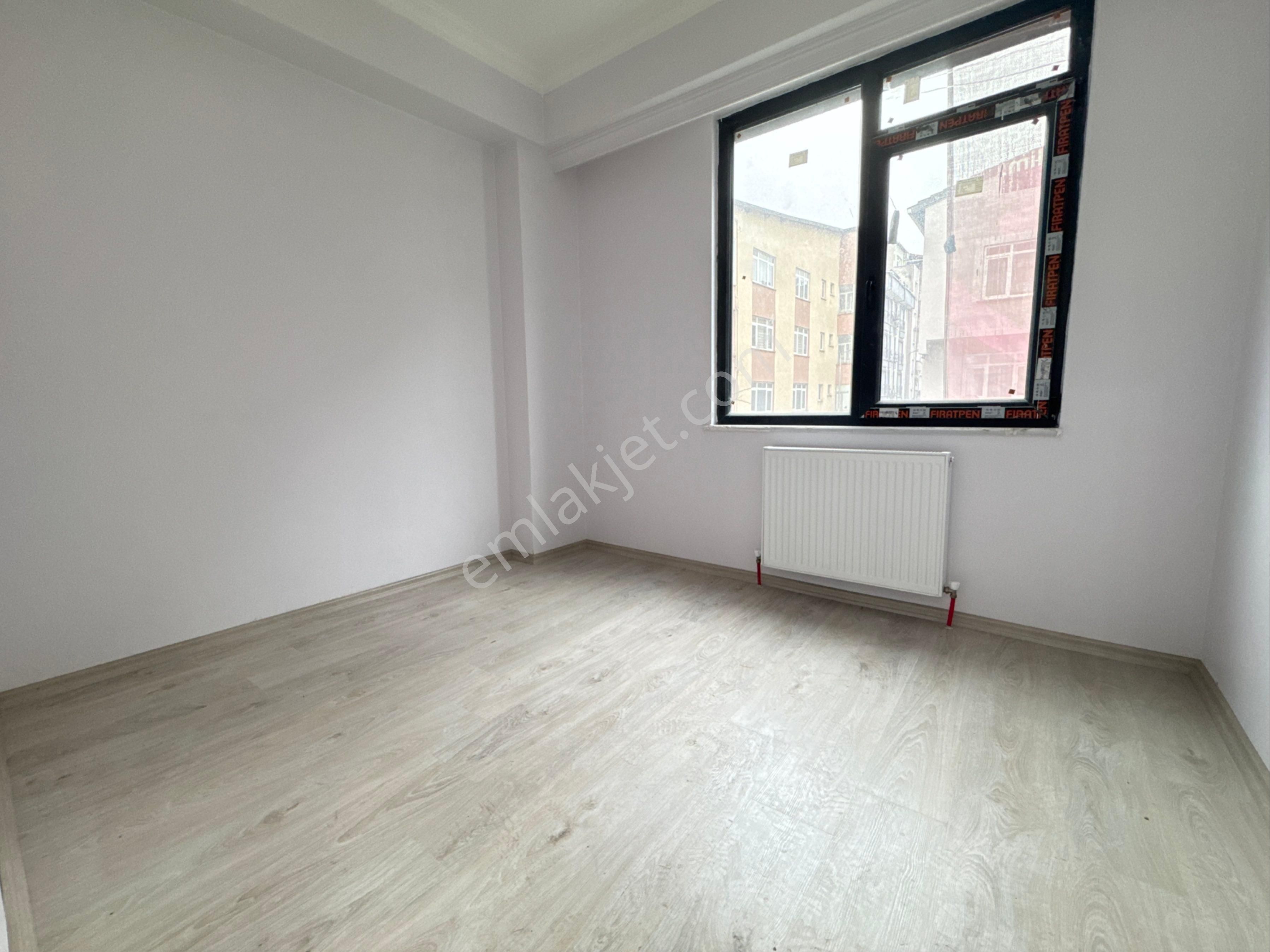 Kağıthane Talatpaşa Caddesi Üzerinde Yeni Binada Kiralık 1+1 Daire - Görsel 15