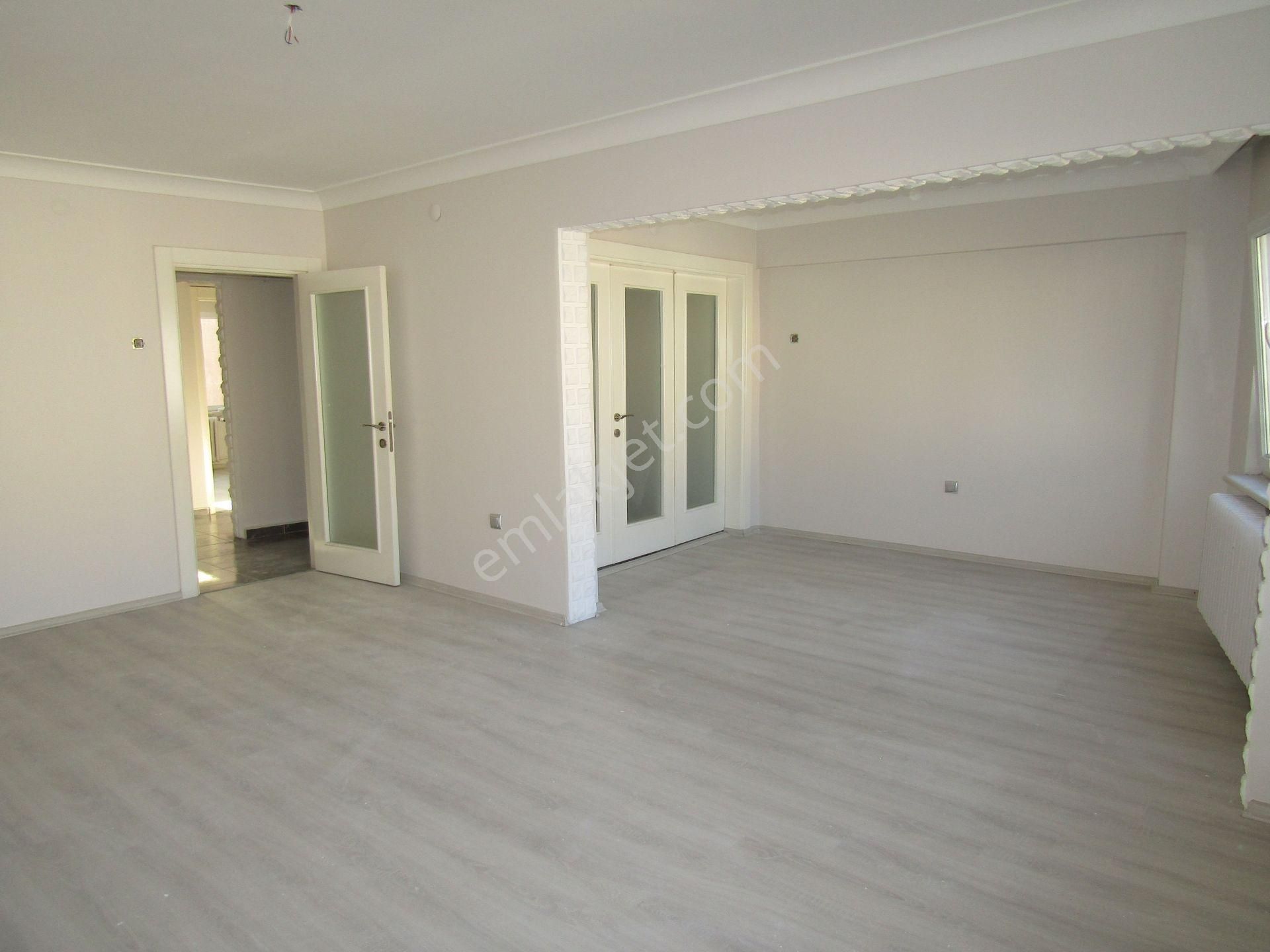 Yıldırımumurbey Çimencd 2+1 120m2 5.kat(içi Yapılı,ankastre Mutfaklı) Kiralık Daire - Görsel 15