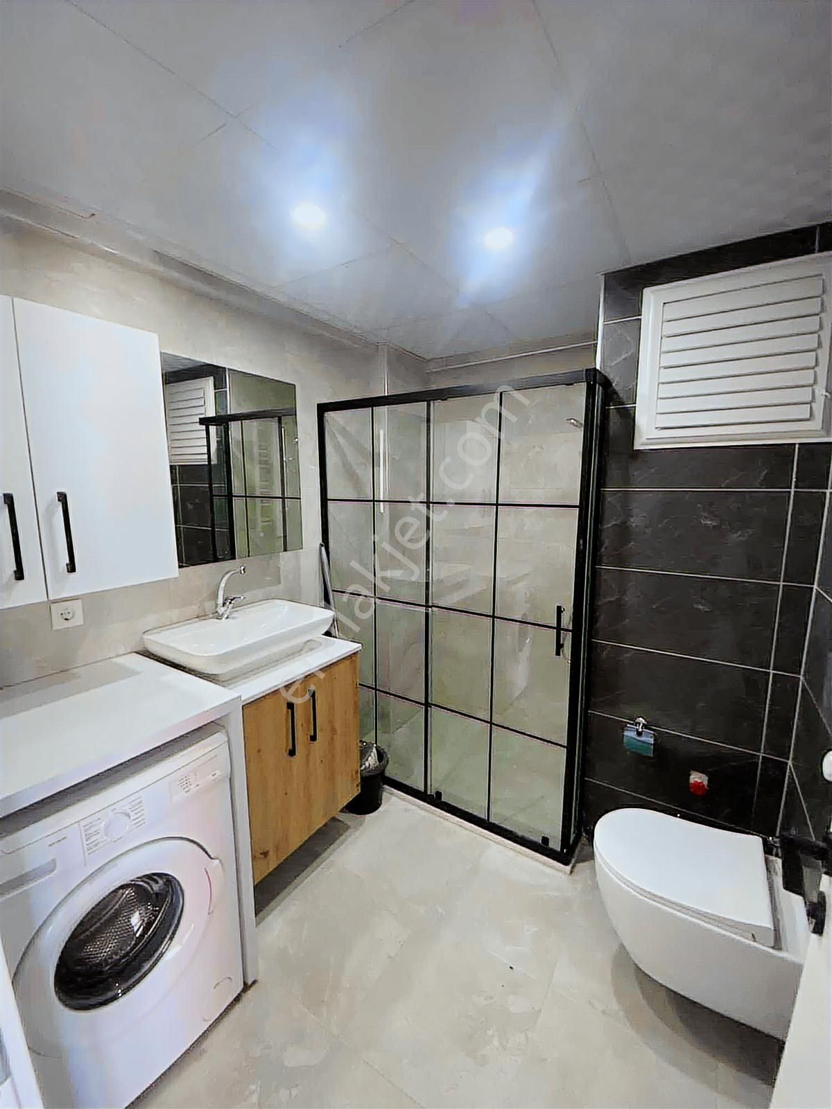 Seyrek'te Yeni Binada Kombili Eşyalı Kiralık 1+1 - Görsel 12
