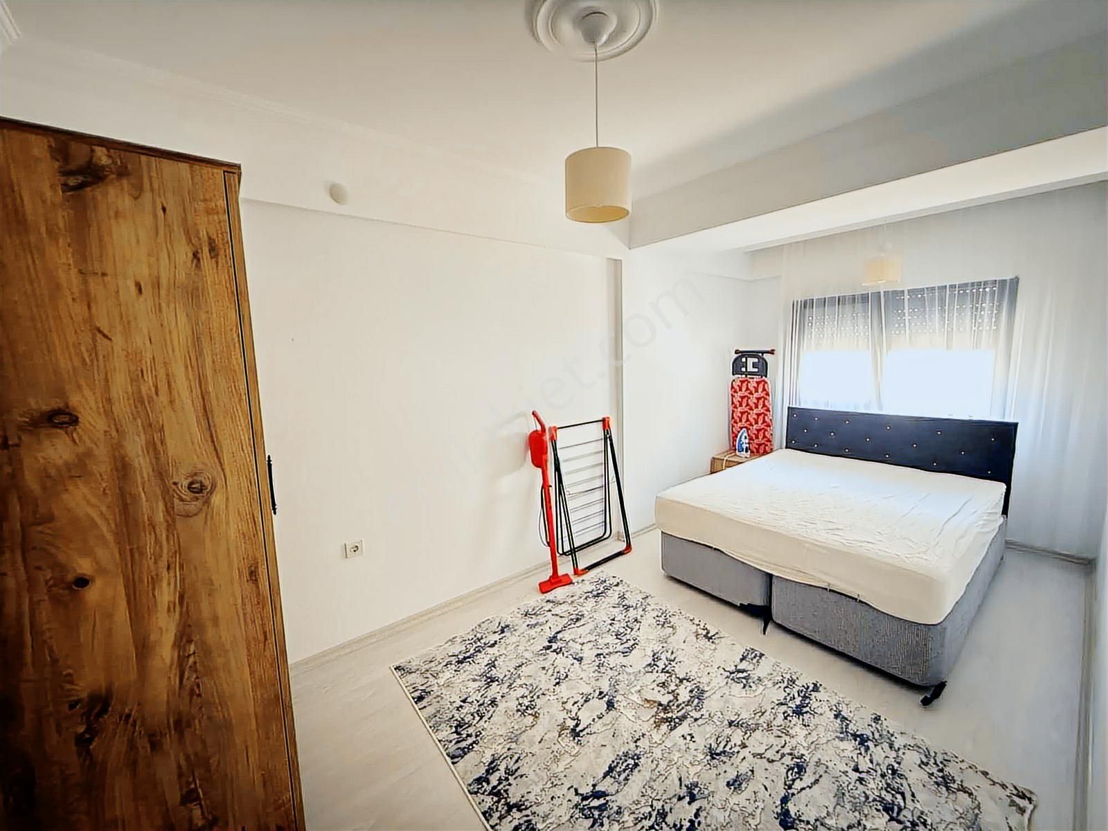 Seyrek'te Yeni Binada Kombili Eşyalı Kiralık 1+1 - Görsel 7