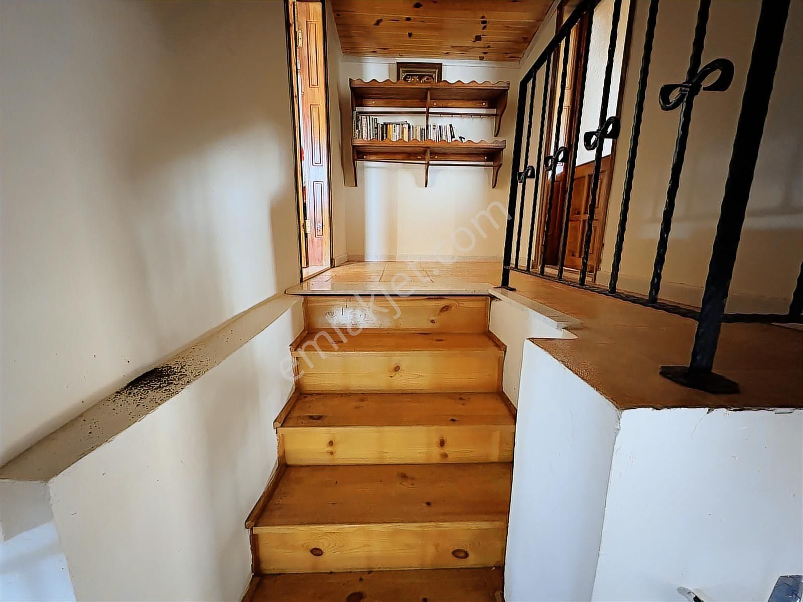 Bayındır Çınardibi Köyüne Yakın Sitede Eşyalı Müstakil Dağ Evi - Görsel 23