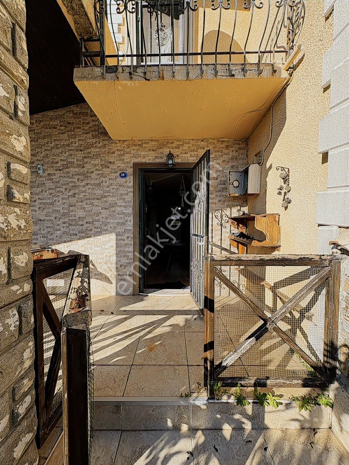 Bayındır Çınardibi Köyüne Yakın Sitede Eşyalı Müstakil Dağ Evi - Görsel 2