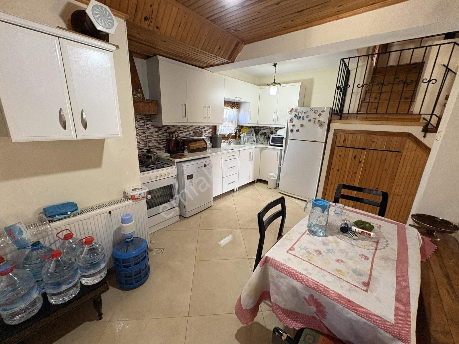 Bayındır Çınardibi Köyüne Yakın Sitede Eşyalı Müstakil Dağ Evi - Görsel 21