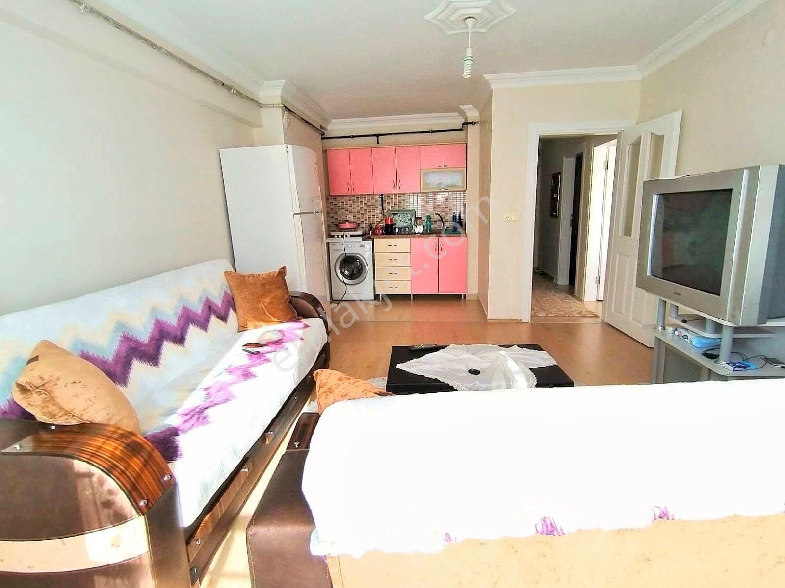 Agm Den Nusratiye Mahallesinde 2+1 Eşyalı Kiracılı Ara Kat Daire - Görsel 13