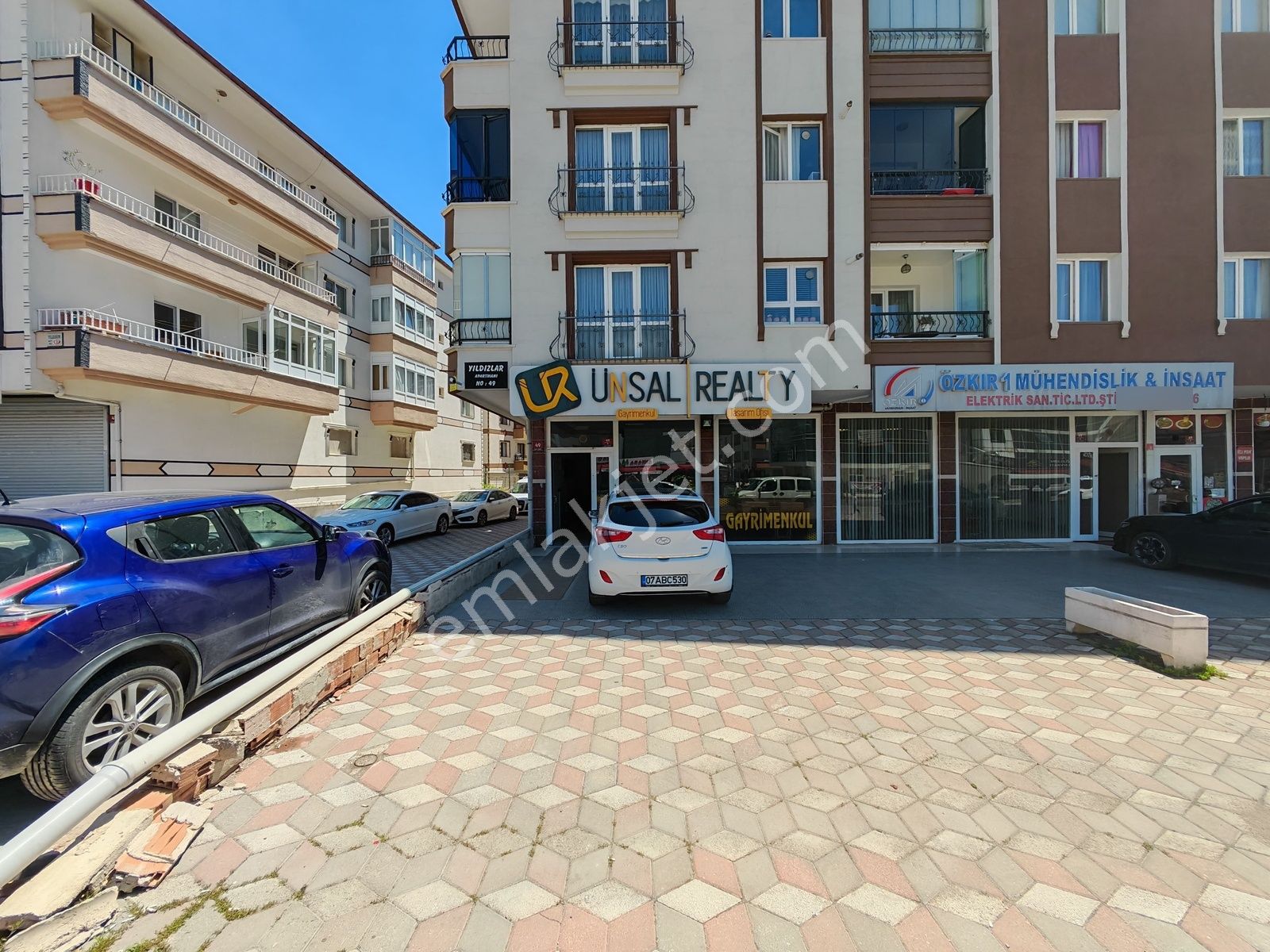 Özkır*emlak'tan*fırsat*yatırımlık*her*işe*uygun*cadde*üzeri*240m - Görsel 13