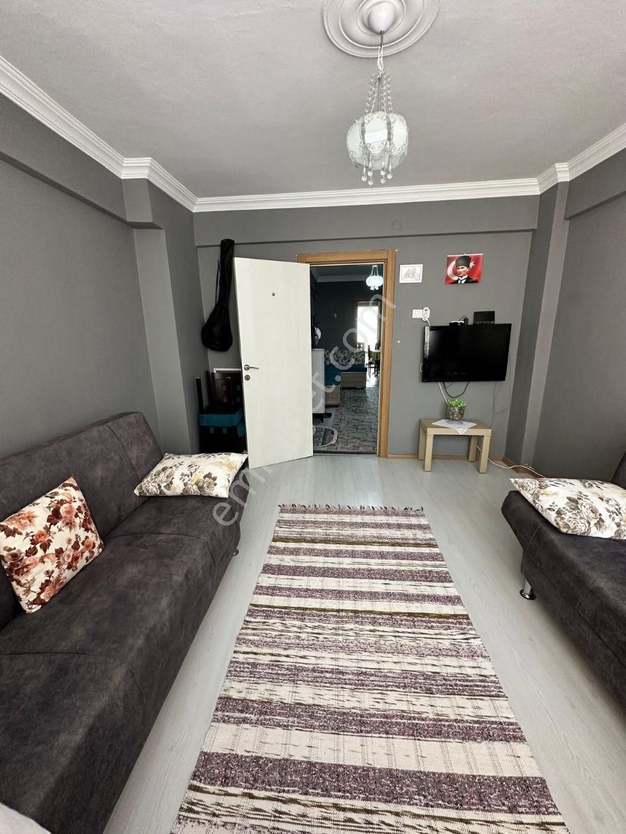 Şeyhsinan Mahallesinde Kiracılı Yatırımlık 3+1 Daire Fırsatııı - Görsel 5